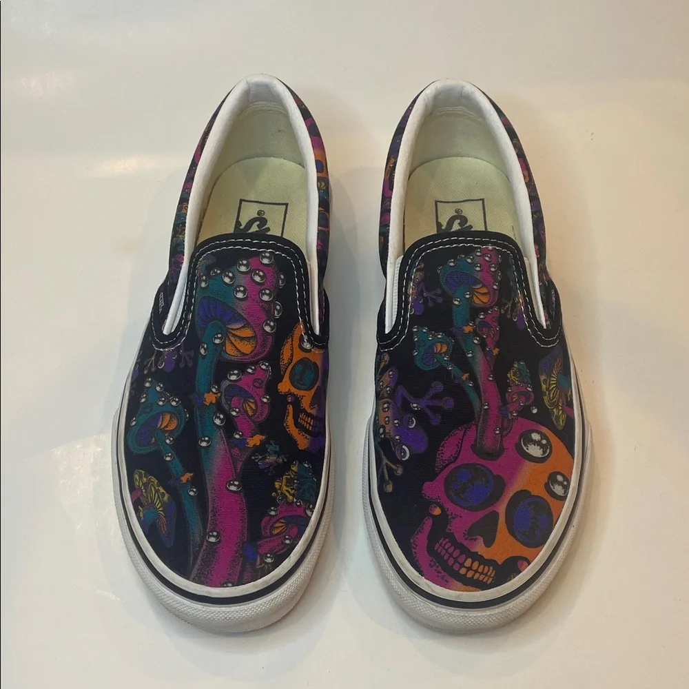 Vans slip sneakers